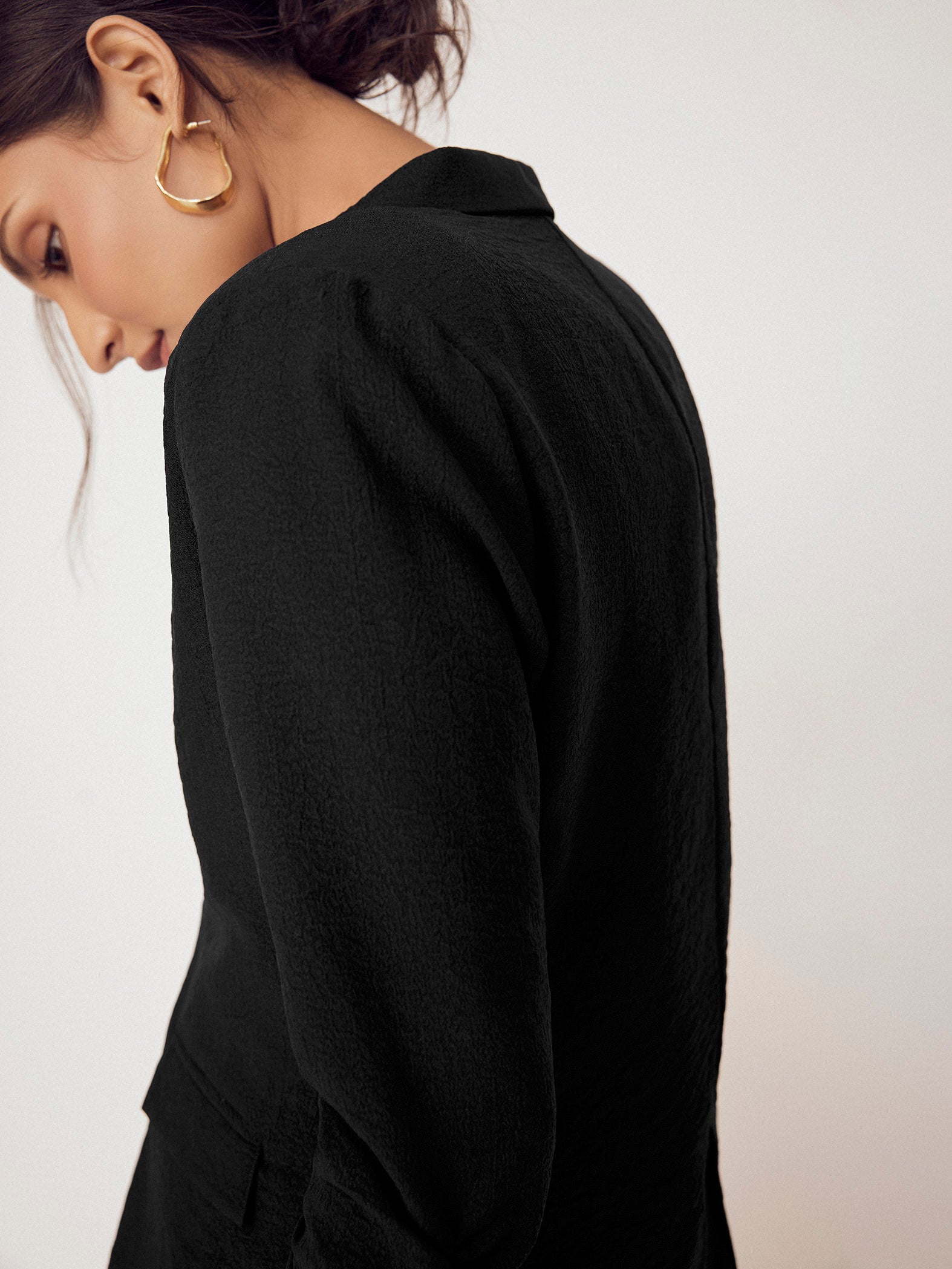 Women's Black Ruched Sleeve Blazer