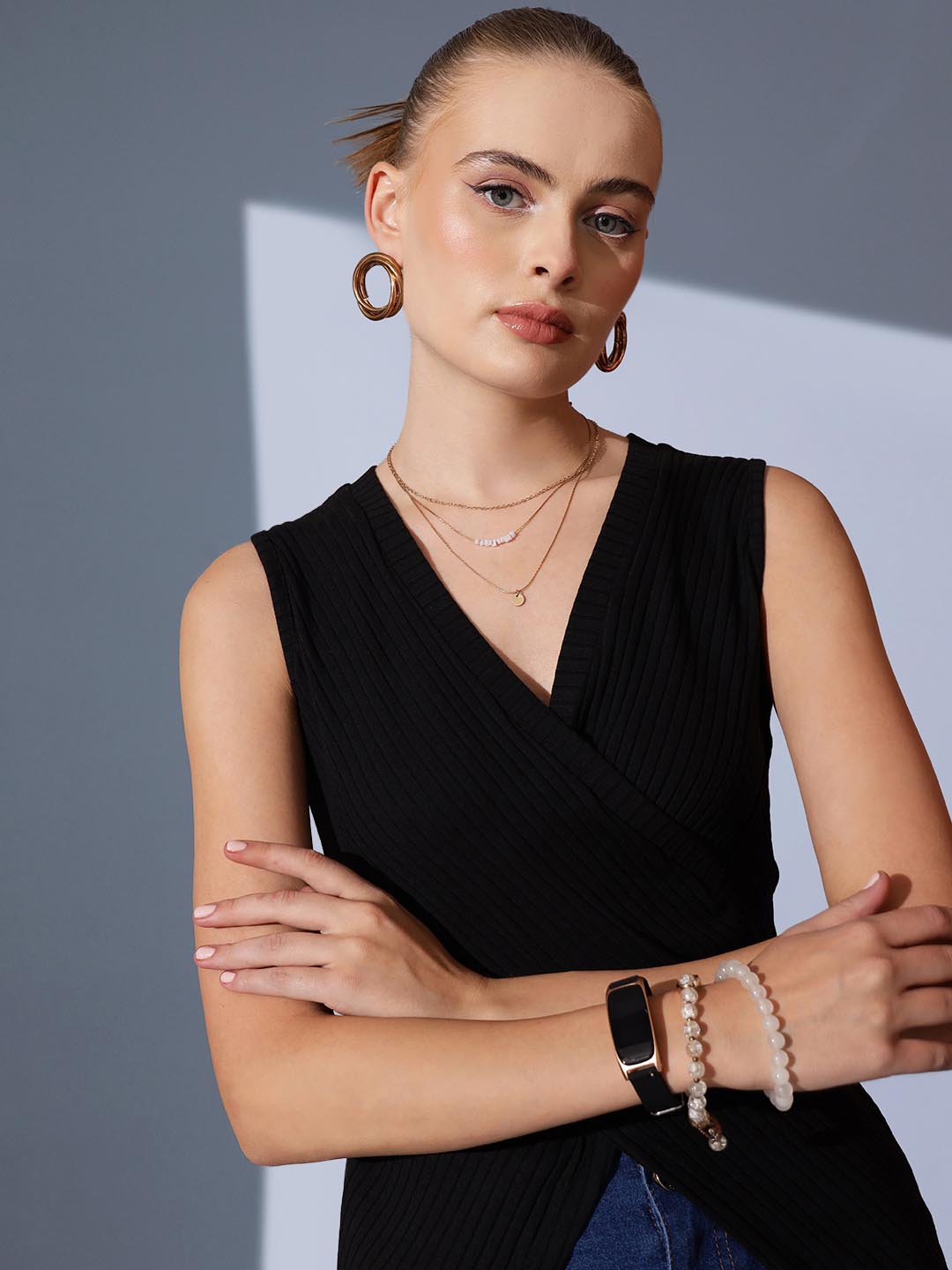 Women's Solid V-Neck Sleeveless Wrap Top