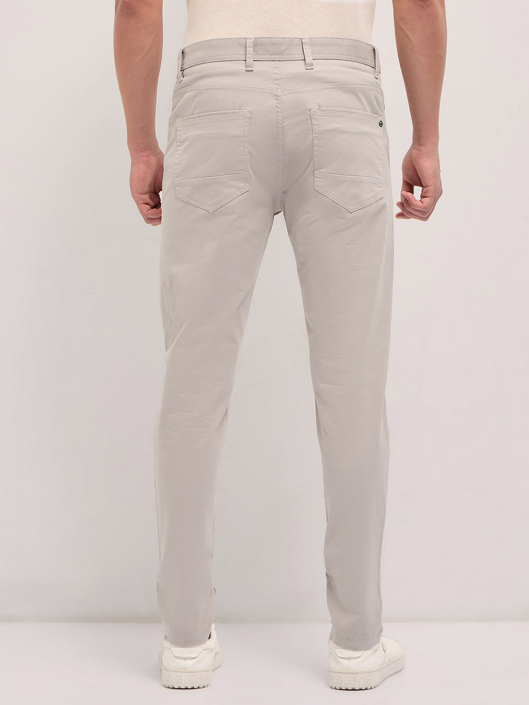 Men's Beige Casual Slim Fit Solid Trouser