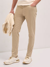 Men's Beige Casual Slim Fit Solid Trouser