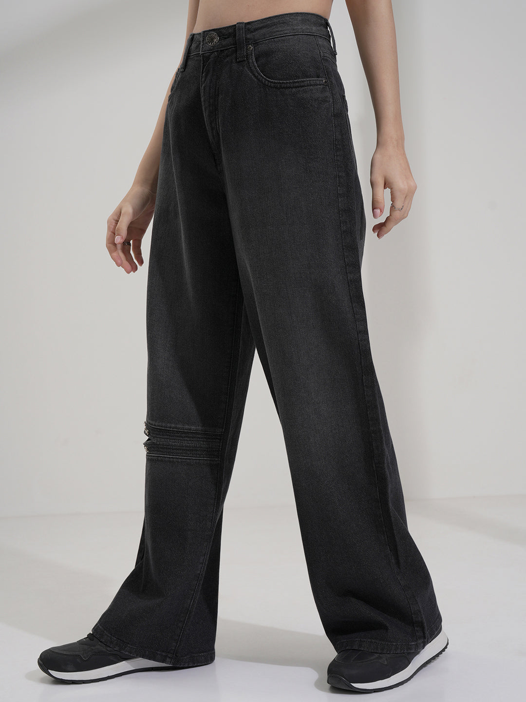 Women's Black Casual Solid Flared Jeans