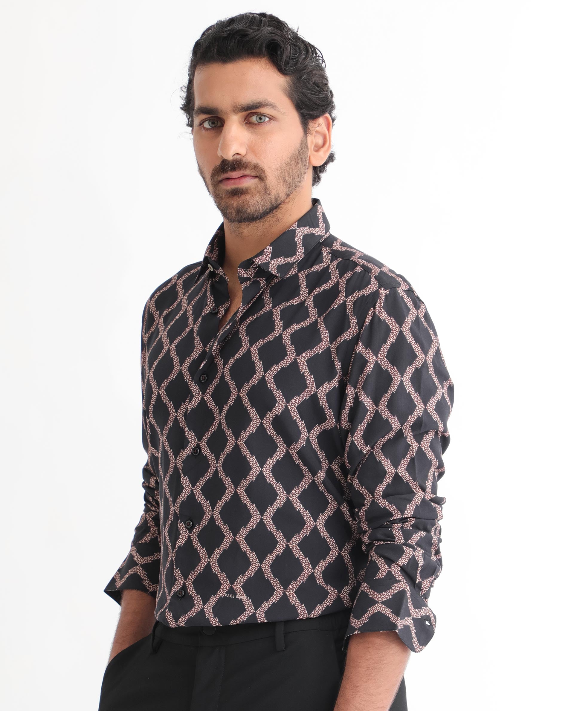 Men's Black Casual Regular Fit Printed Full Sleeves Shirt