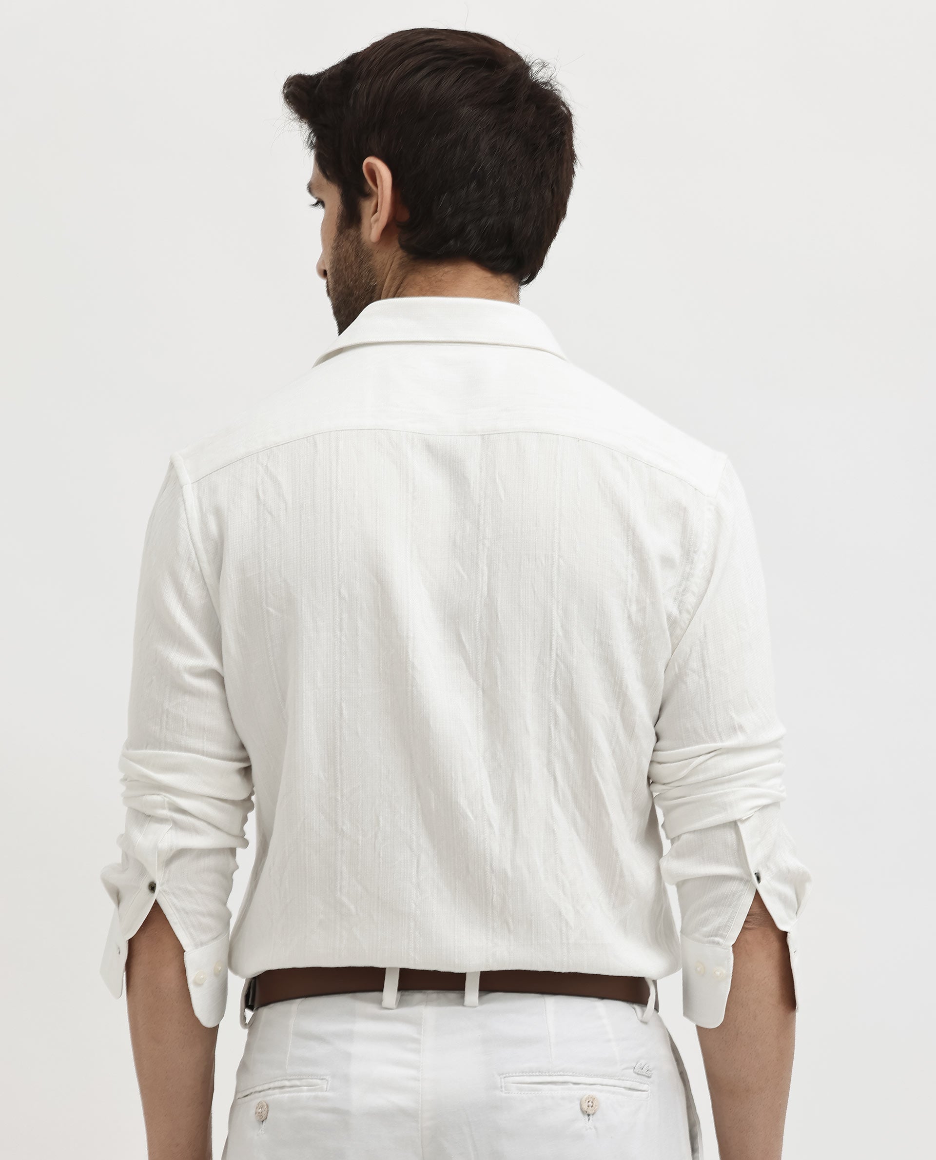 Men's White Casual Regular Fit Solid Full Sleeves Shirt