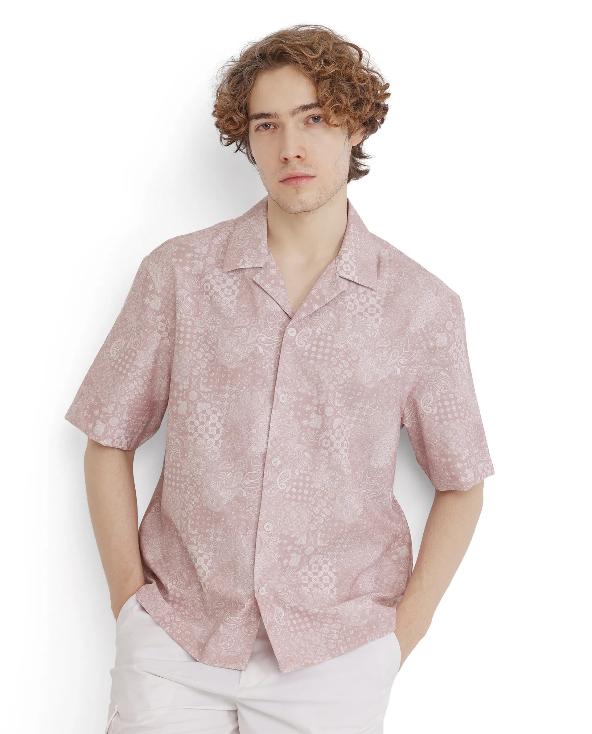 Men's Pink Casual Regular Fit Printed Half Sleeves Shirt