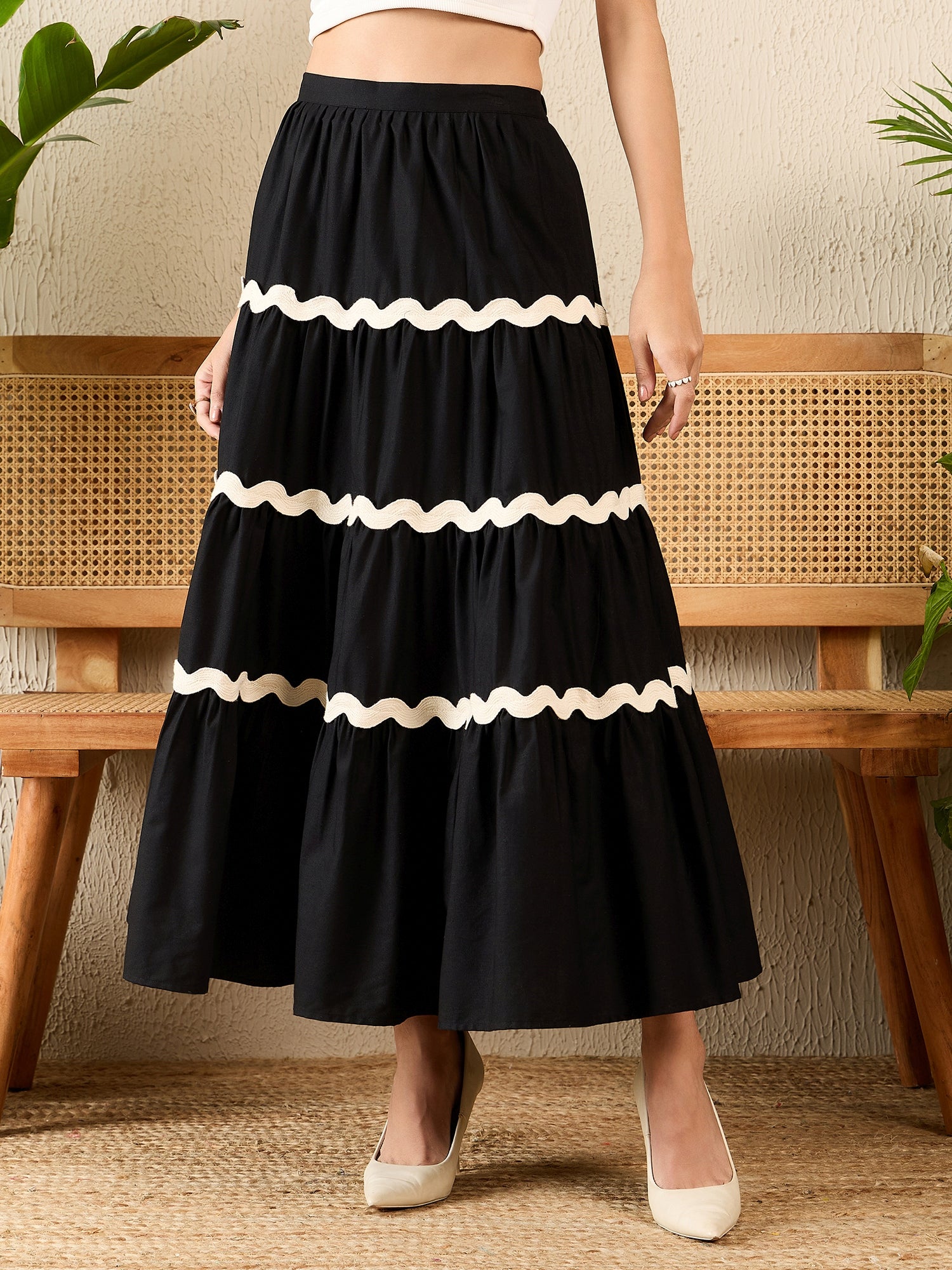Women's Black Ric-Rac Cotton Tiered Midi Skirt