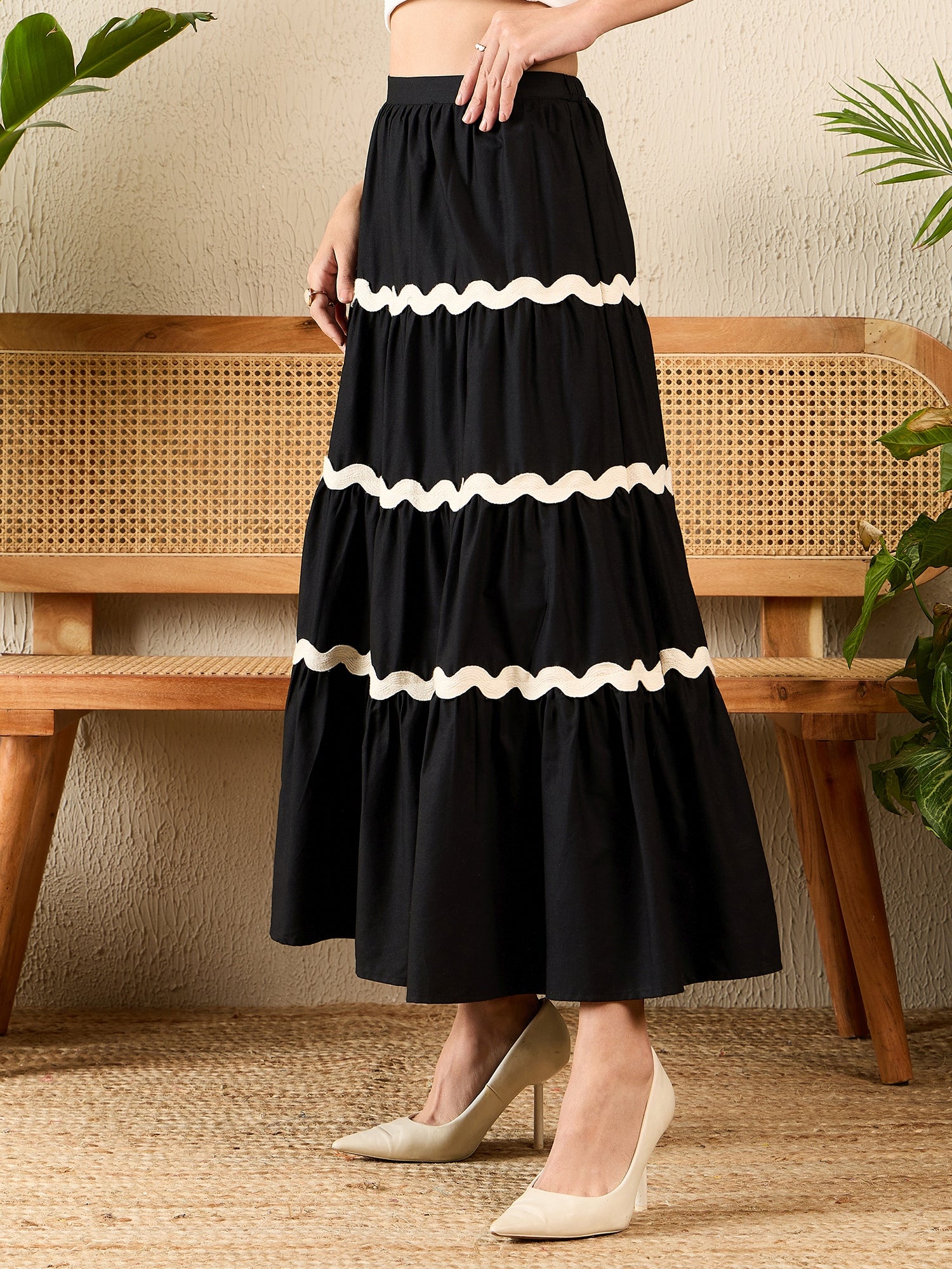 Women's Black Ric-Rac Cotton Tiered Midi Skirt