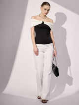 Women's White Casual Solid Regular Fit Sleeveless Tops