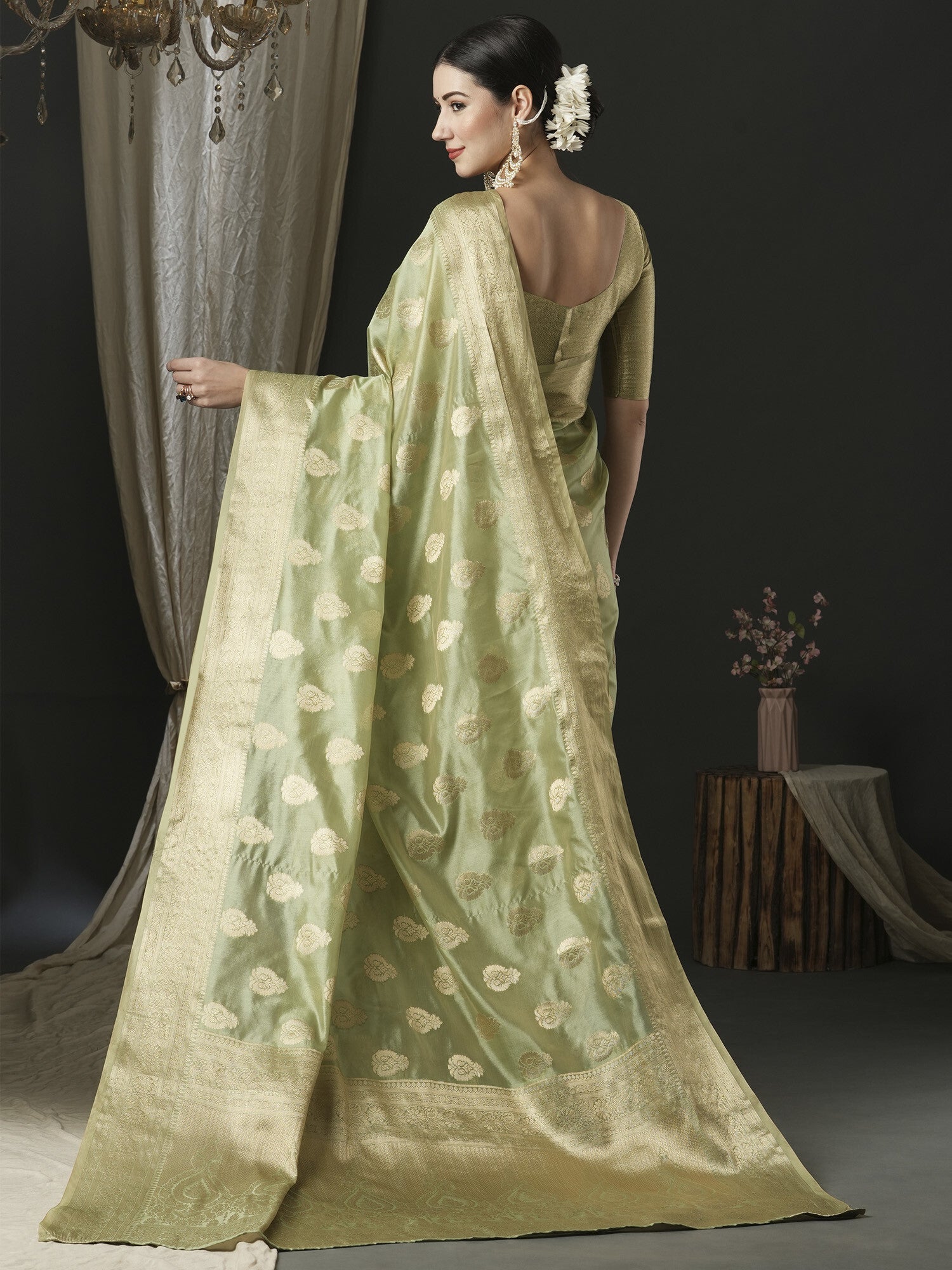 Women's Organza Green Woven Design Designer Saree with Blouse Piece