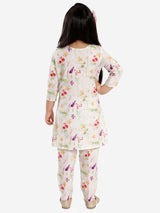 Girls White Festive Printed Three Quarter Sleeves Kurta with Pyjama