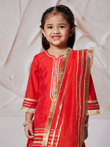 Girls Red Silk Blend Solid Lace Detailing Kurta Pyjama And Dupatta Set