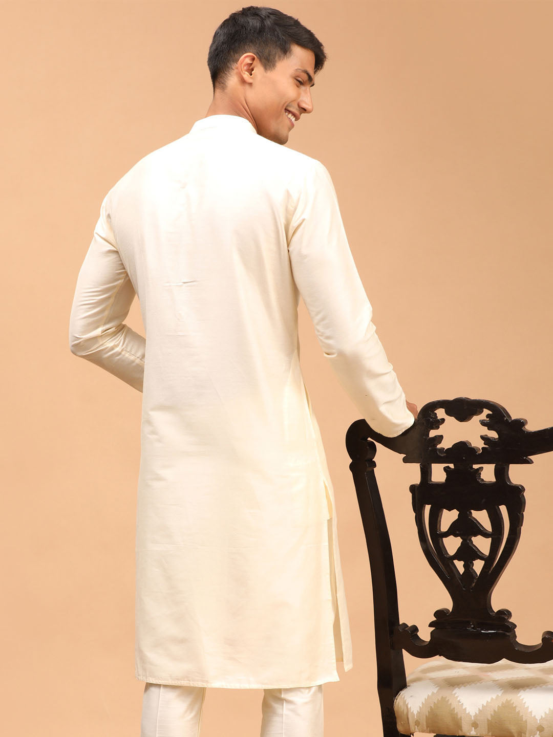 Men's White Festive Solid Full Sleeves Kurta