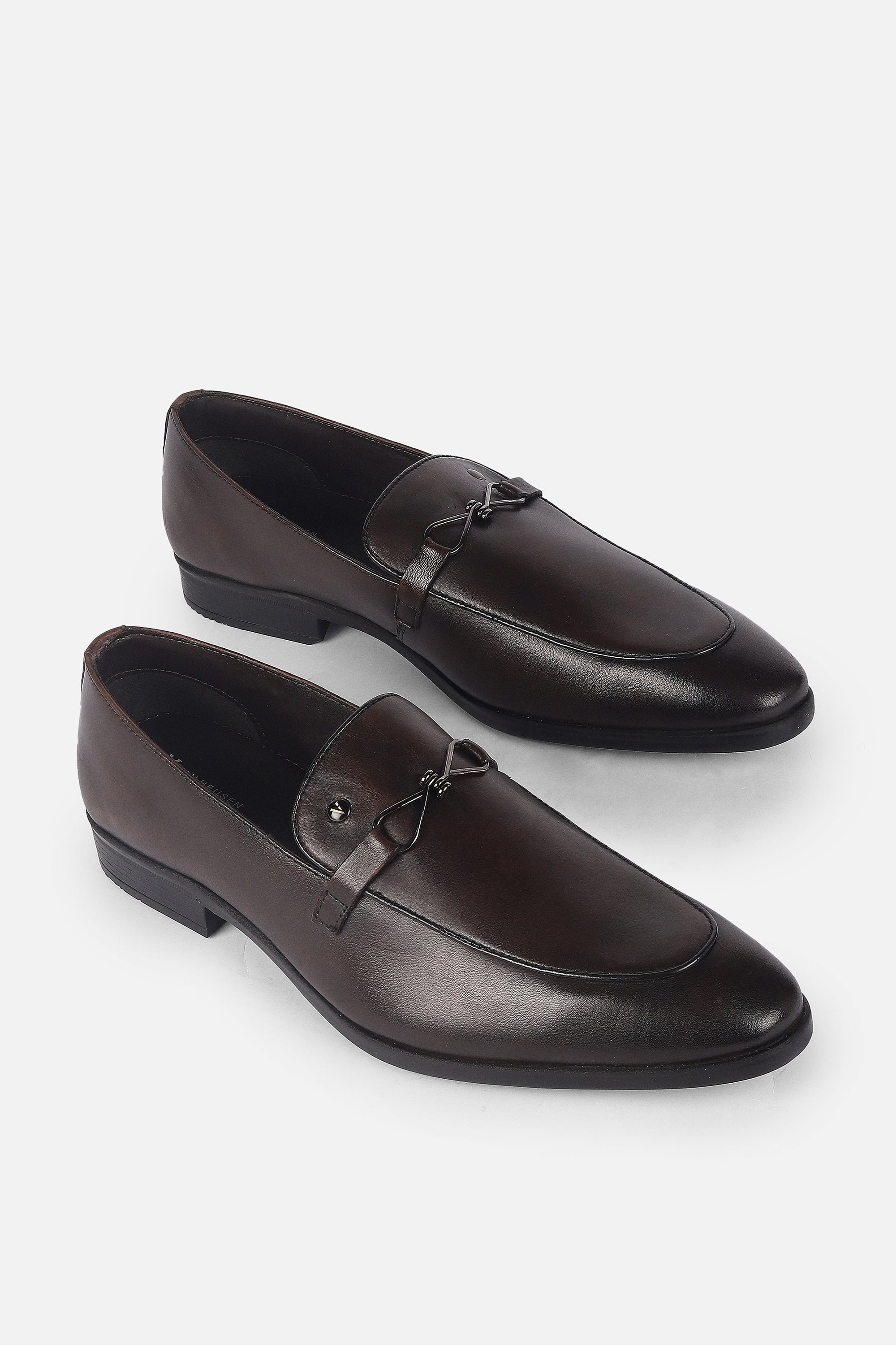 Men's Brown Formal Solid Loafers