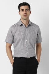 Men's White Formal Checkerd Regular Fit Half Sleeves Shirt