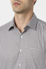Men's White Formal Checkerd Regular Fit Half Sleeves Shirt