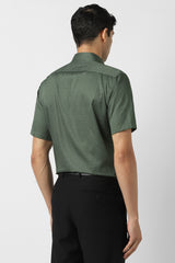 Men's Green Formal Printed Regular Fit Half Sleeves Shirt
