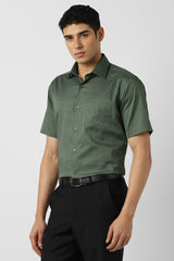 Men's Green Formal Printed Regular Fit Half Sleeves Shirt