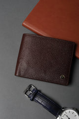 Men's Brown Textured Bi-Fold Leather Wallet