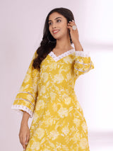 Women's Ethnic Floral Printed Flared Sleeve Kurta
