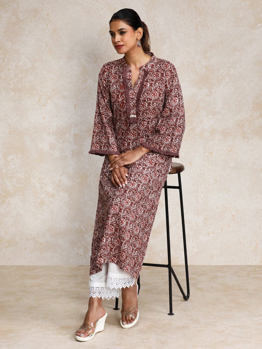 Women's Ethnic Floral Printed Straight Kurta
