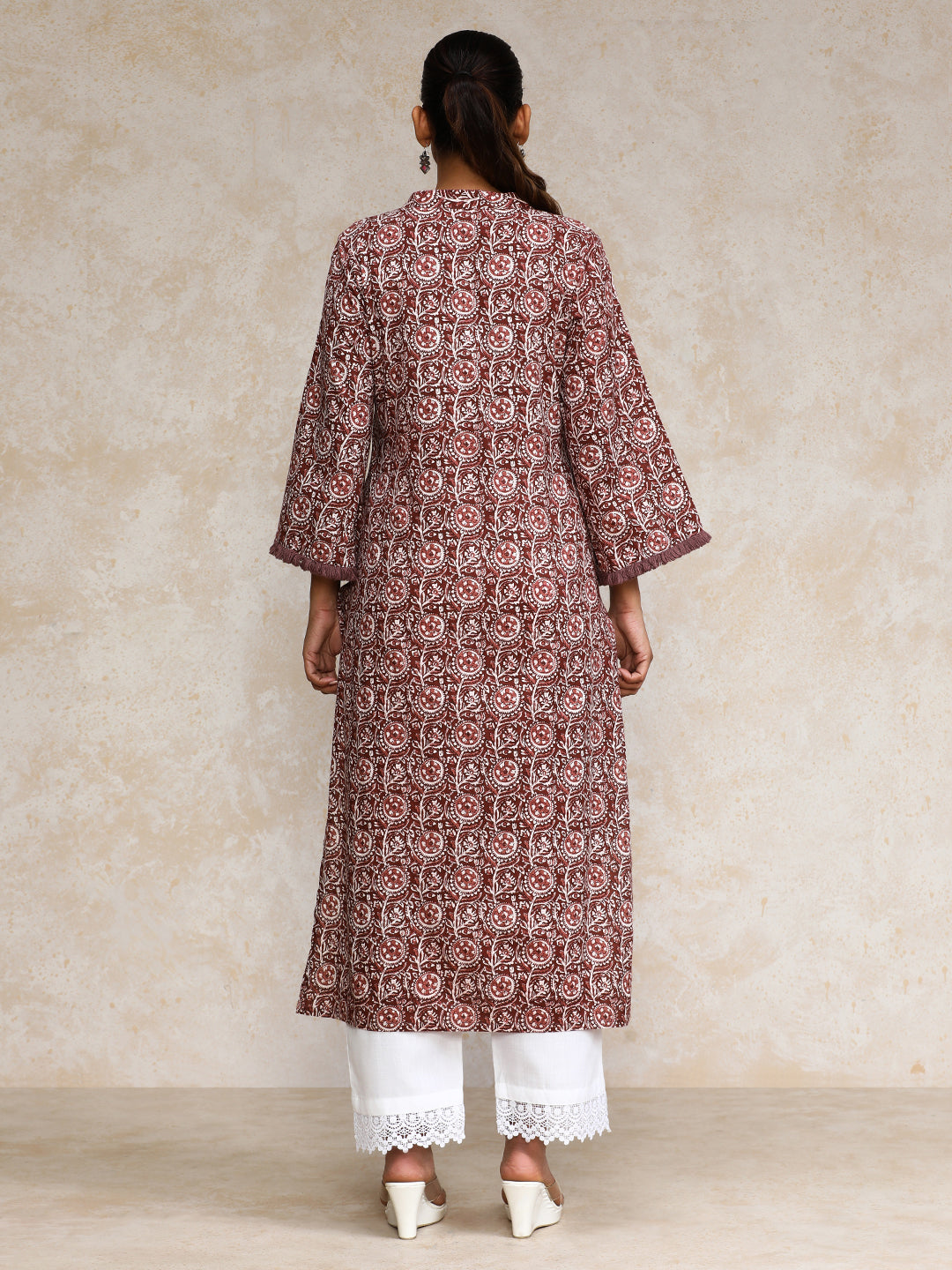 Women's Ethnic Floral Printed Straight Kurta