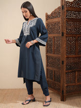 Women's Indigo Blue Ethnic Regular Fit Three Quarter Sleeves Kurta