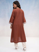 Women's Brown Ethnic Regular Fit Three Quarter Sleeves Kurta
