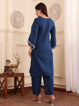 Women's Navy Blue Floral Thread And Zari Embroidered Panelled Kurta With Trousers