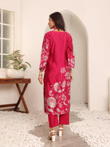 Women's Fuchsia Pink Floral Printed Gota Detail Flared Sleeve Kurta With Solid Trouser