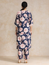 Women's Floral Printed V Neck And Flared Sleeve Lace Detailed Straight Kurta Set.
