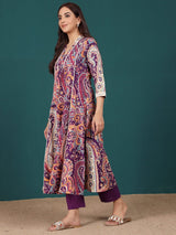 Women's Paisely Printed V Neck Panelled Flared Kurta With Trouser