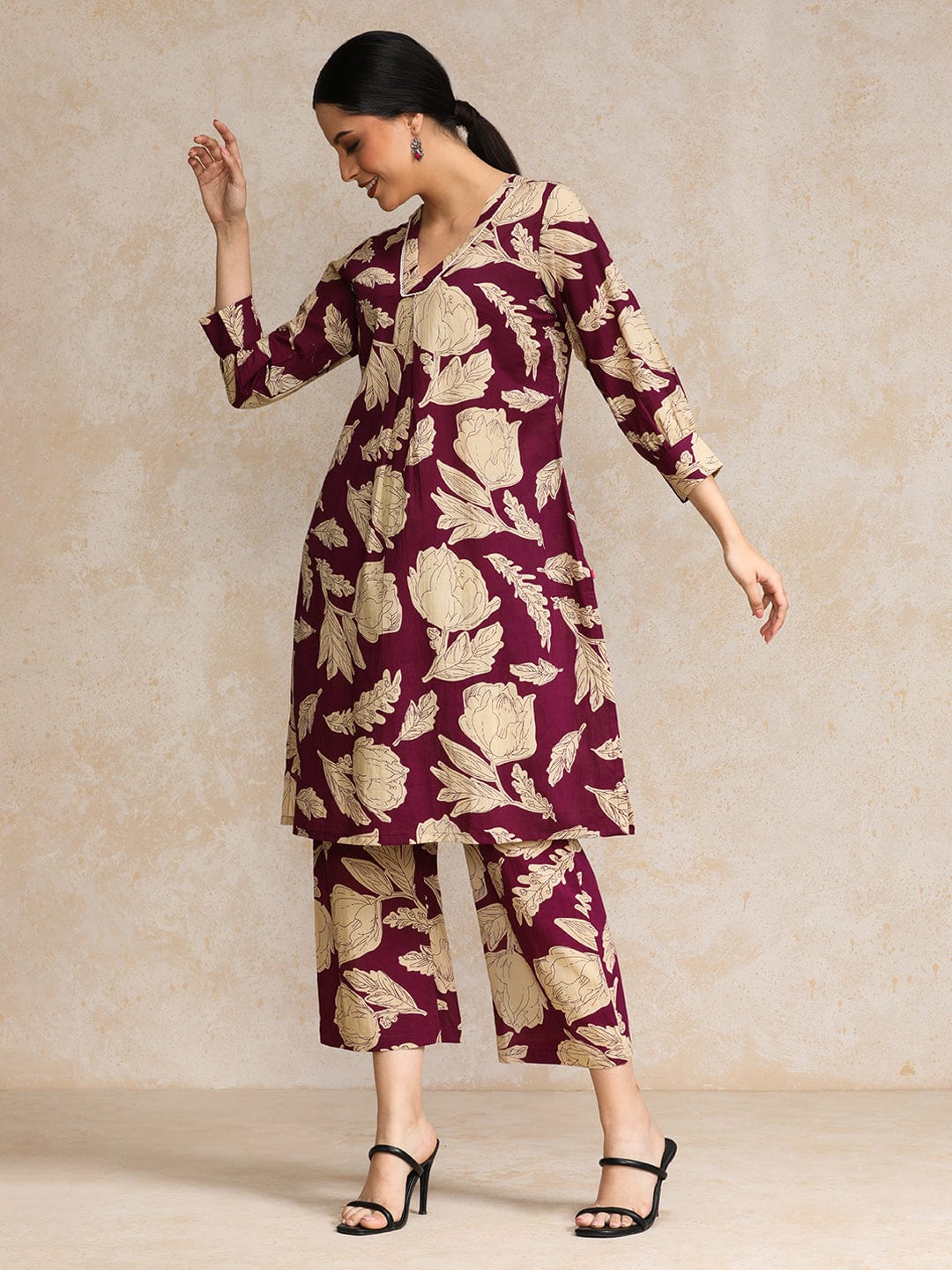 Women's Floral Printed Puff Sleeve Kurta With Trouser