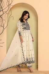 Women's Thread Embroidered Anarkali Kurta Paired With Bottom And Dupatta