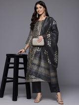 Women's Grey Floral Printed Round Neck Straight Kurta Paired With Bottom And Printed Dupatta.