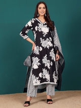 Women's Bold Floral V Neck Printed Kurta With Trouser & Dupatta