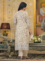 Women's Floral & Paisely Printed Kurta With Trouser & Dupatta