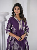 Women's Floral Printed V Neck Thread Embroidered Kurta With Trouser & Dupatta