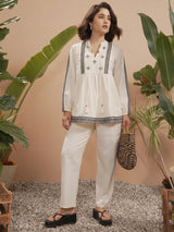 Women's Off White Casual Solid Straight Fit Trouser
