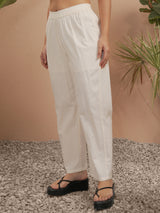 Women's Off White Casual Solid Straight Fit Trouser