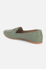 Women's Green Casual Self Design Loafers