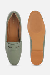 Women's Green Casual Self Design Loafers