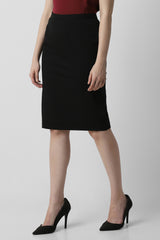 Women's Black Solid Casual Knee Length Skirt
