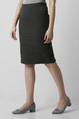 Women's Grey Solid Casual Knee Length Skirt