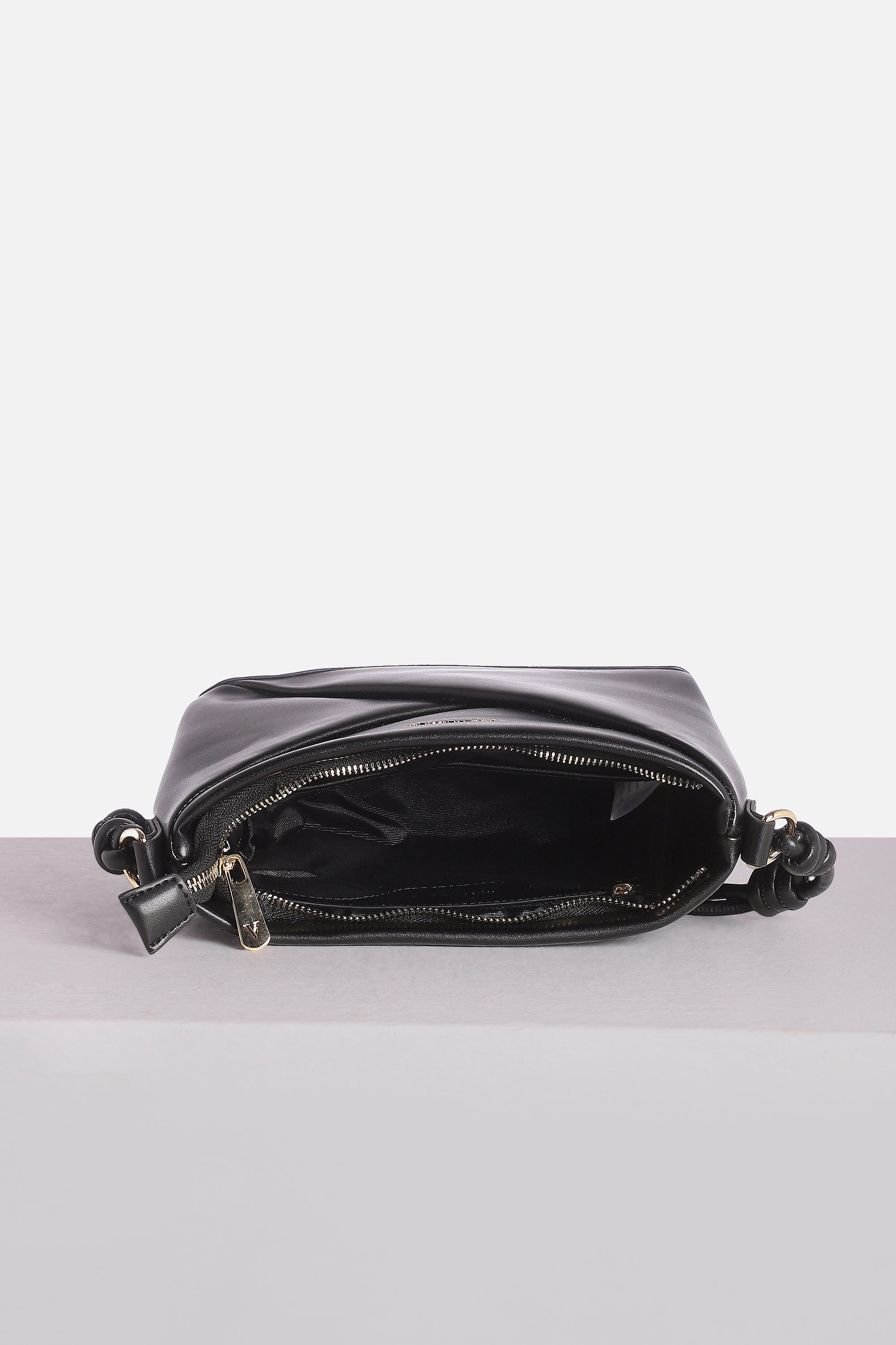 Women's Black Casual Shoulder Bag