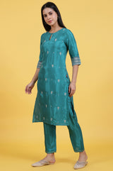 Women's Solid Embroidered Rayon Straight Kurta