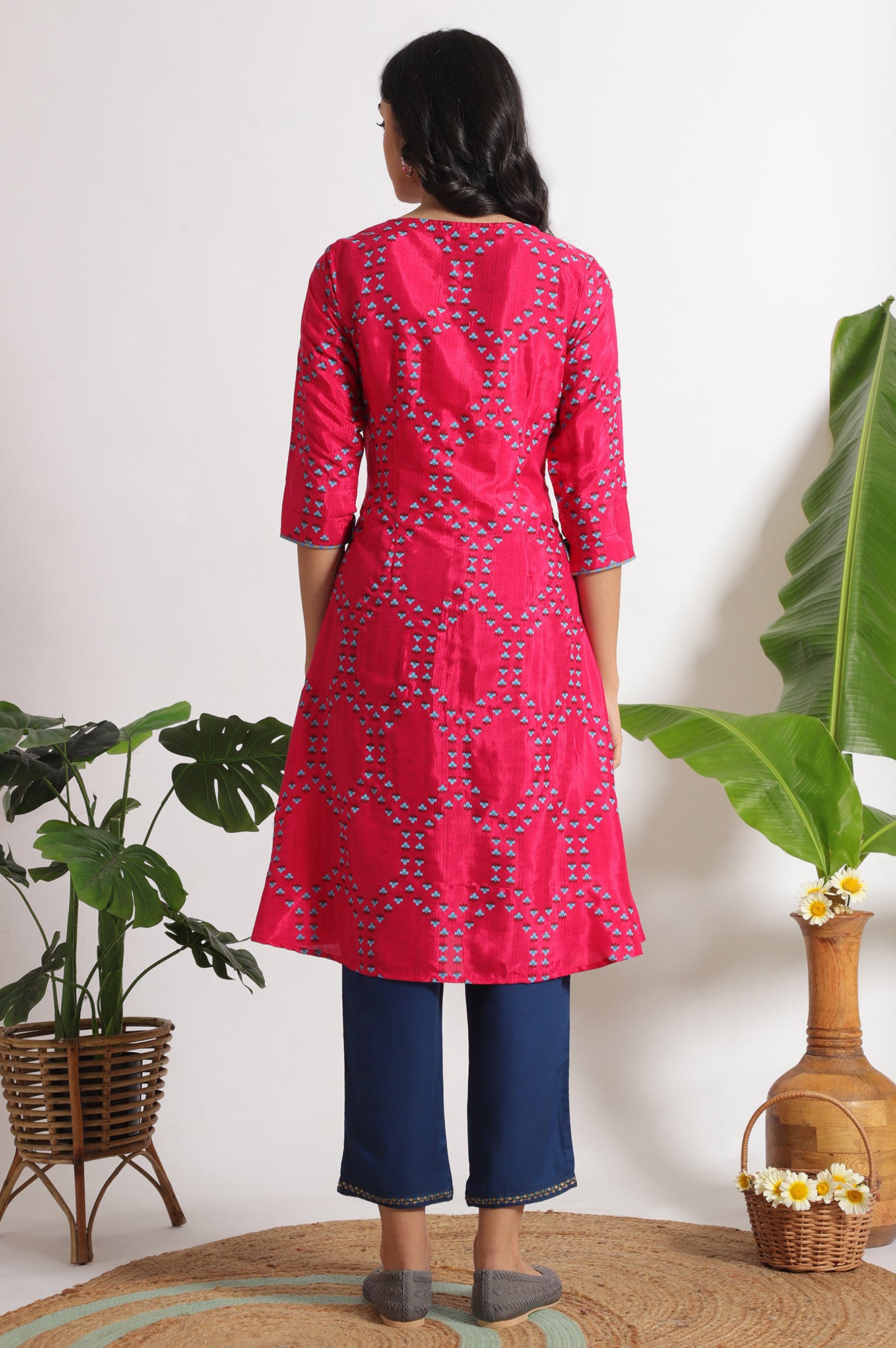 Women's Floral Printed Woven Flared Kurta