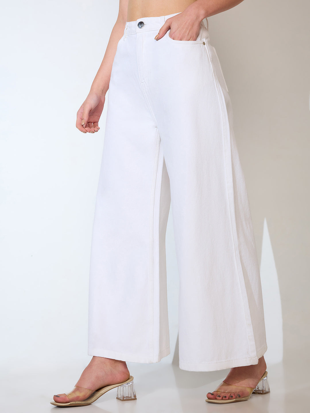 Women's White Casual Flared Fit Solid Jeans