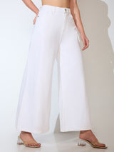 Women's White Casual Flared Fit Solid Jeans