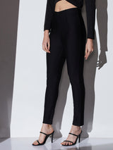 Women's Black Mid-Rise Solid Stretchable Skinny Fit Formal Trouser