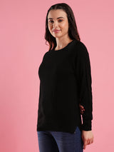 Women's Black Solid Ribbed Knitted Pullover