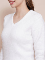 Women's White Cable Knit Self Design V-Neck Pullover Sweater